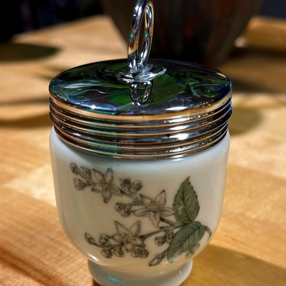 Royal Worcester Kitchen White Vintage Royal Worcester Flowers